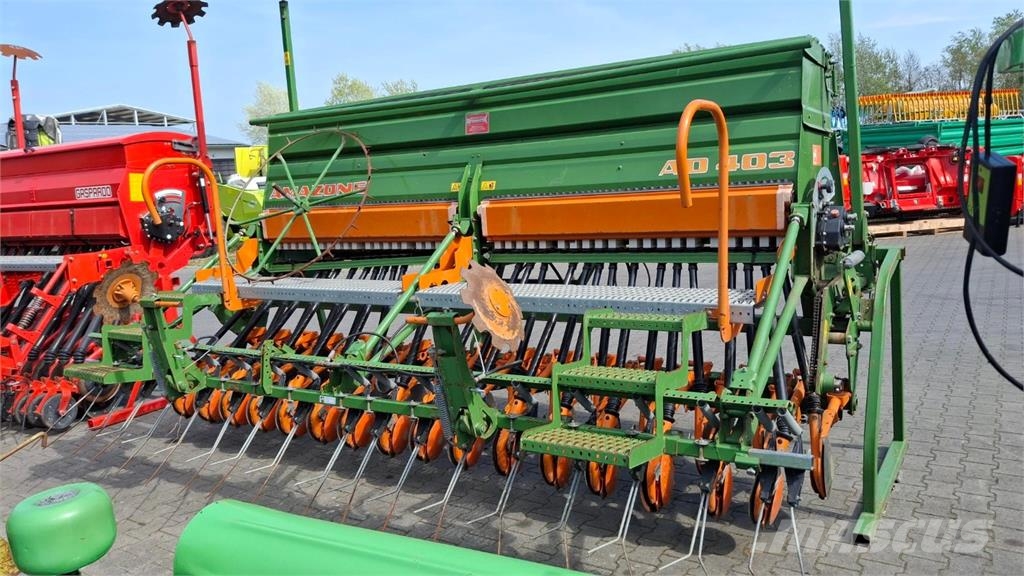 Amazone AD 403 Mechanické sejačky