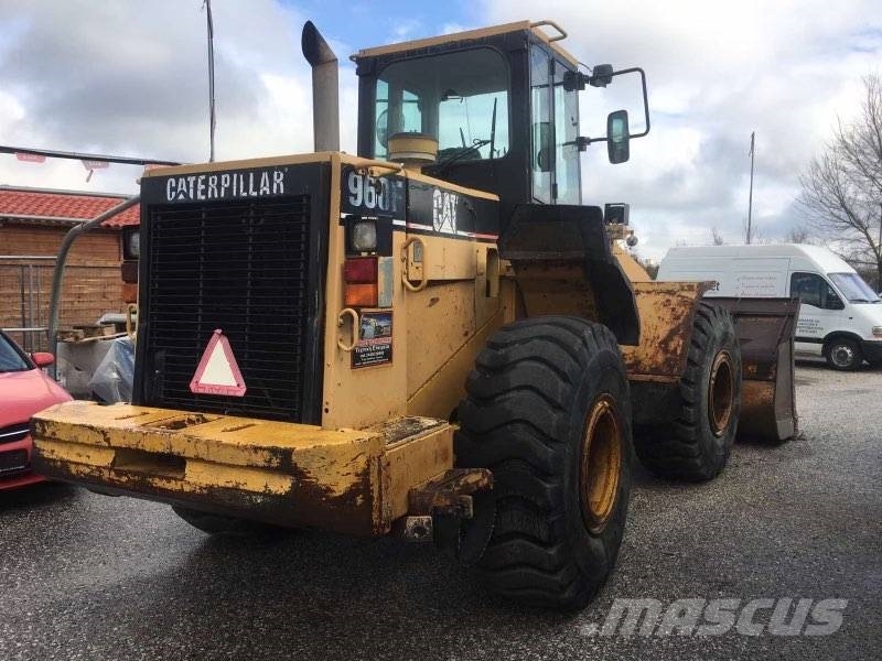 CAT 960 F Фронтальні навантажувачі