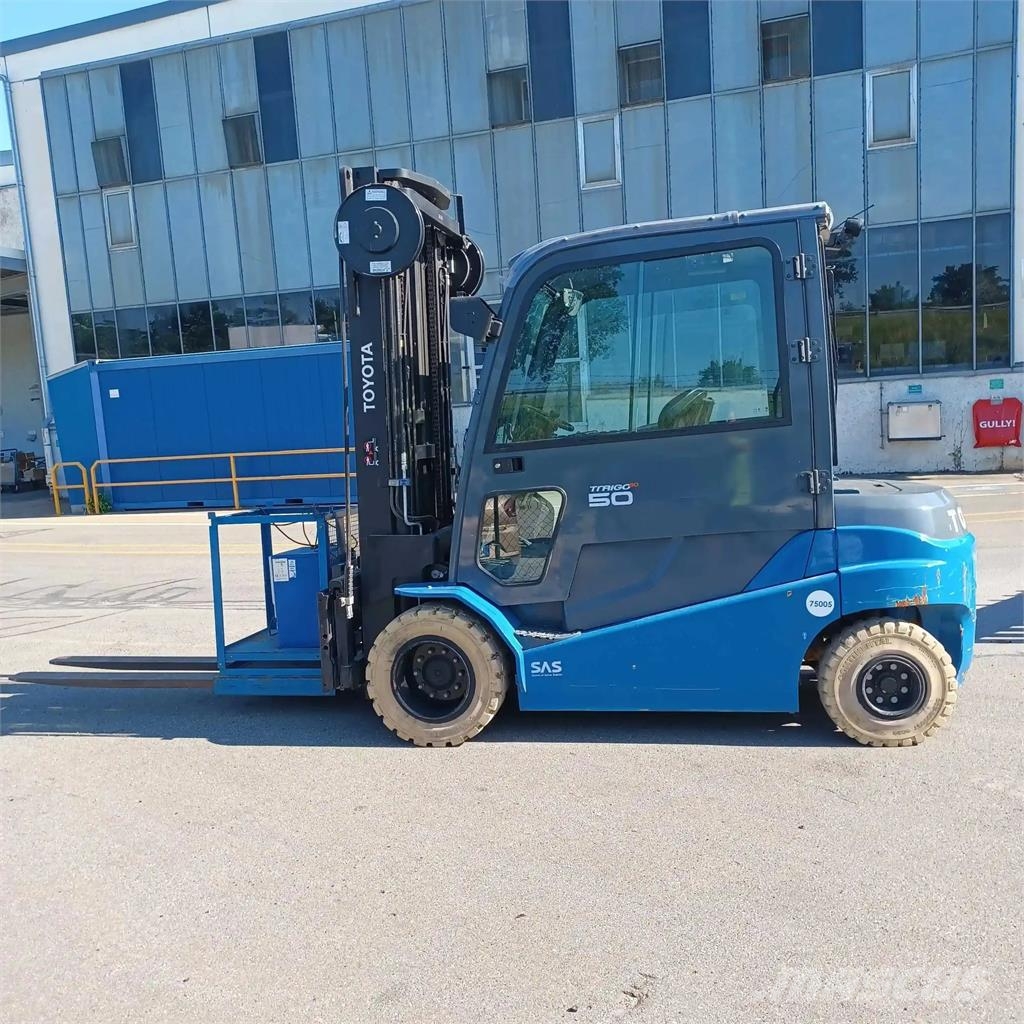 Toyota 8FBMT50 - FSM 7200 Електрически вилични кари-повдигачи