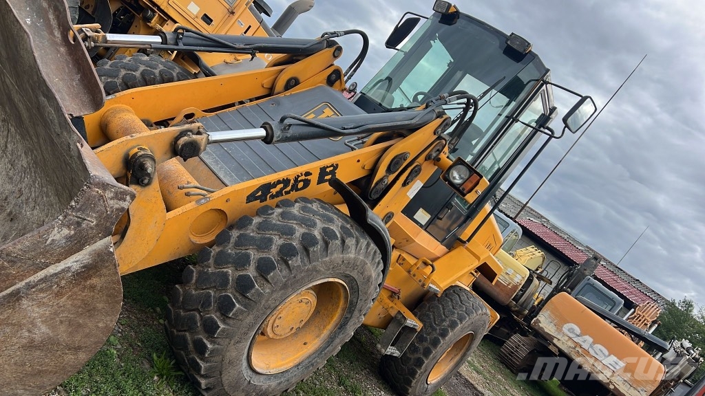 JCB 426 B Chassi e suspensão