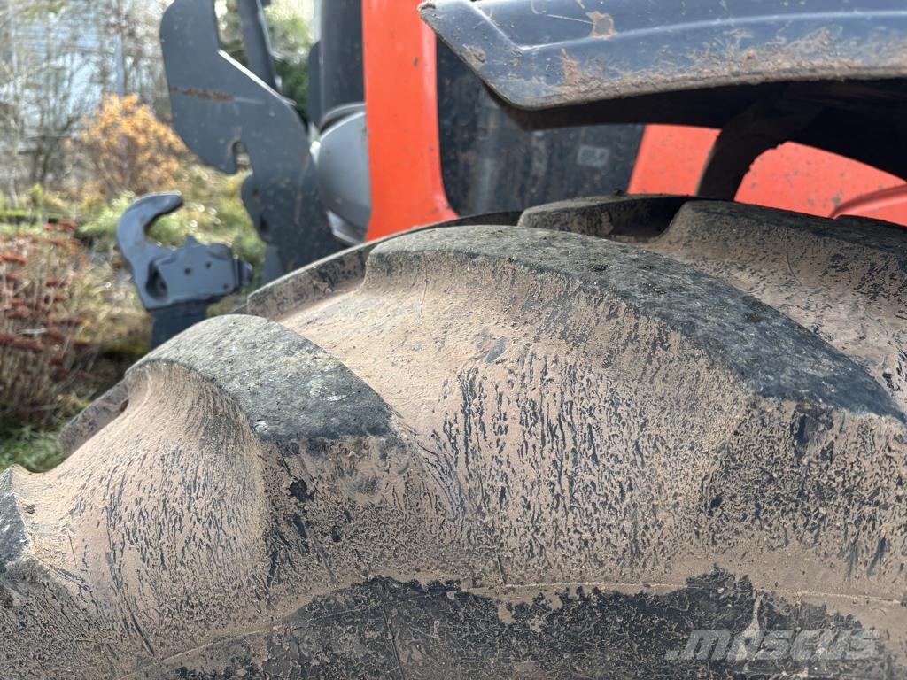 Kubota M7153 PREMIUM Traktorid