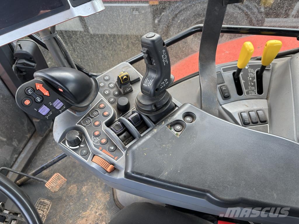 Kubota M7153 PREMIUM Tractors