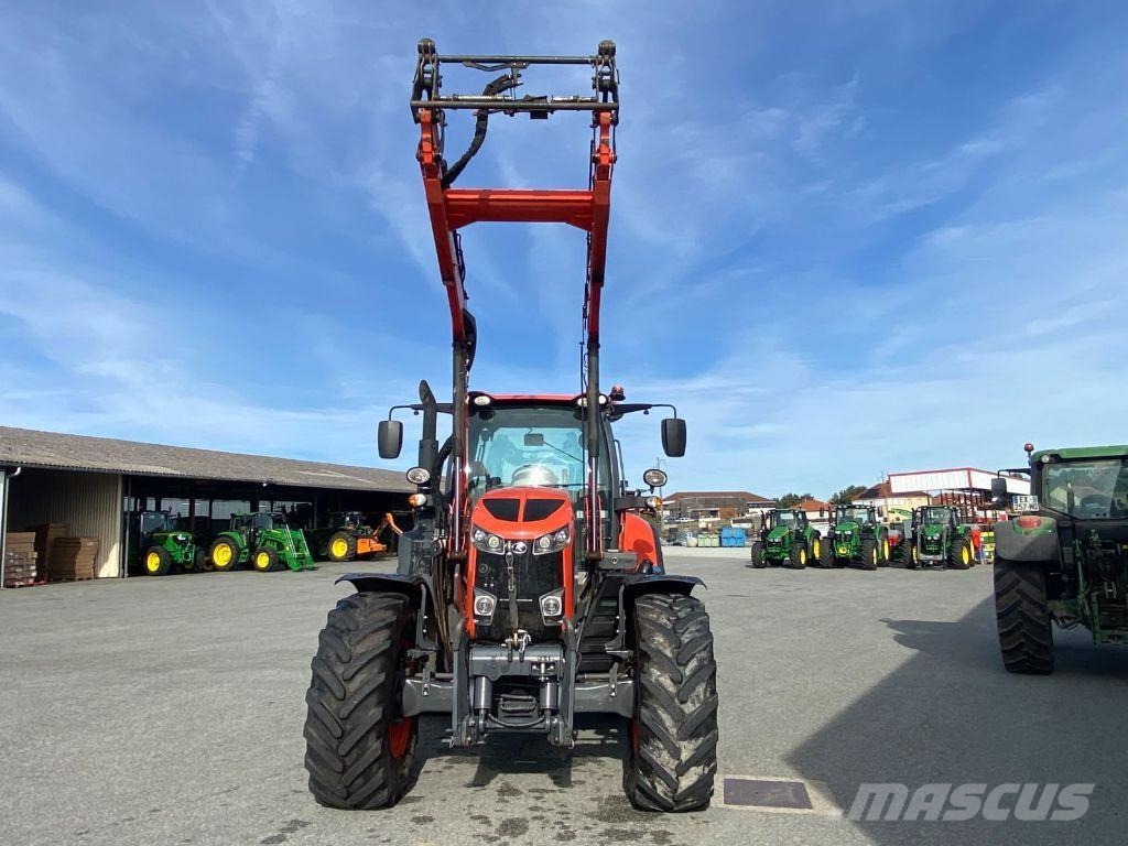 Kubota M7153 PREMIUM Traktori
