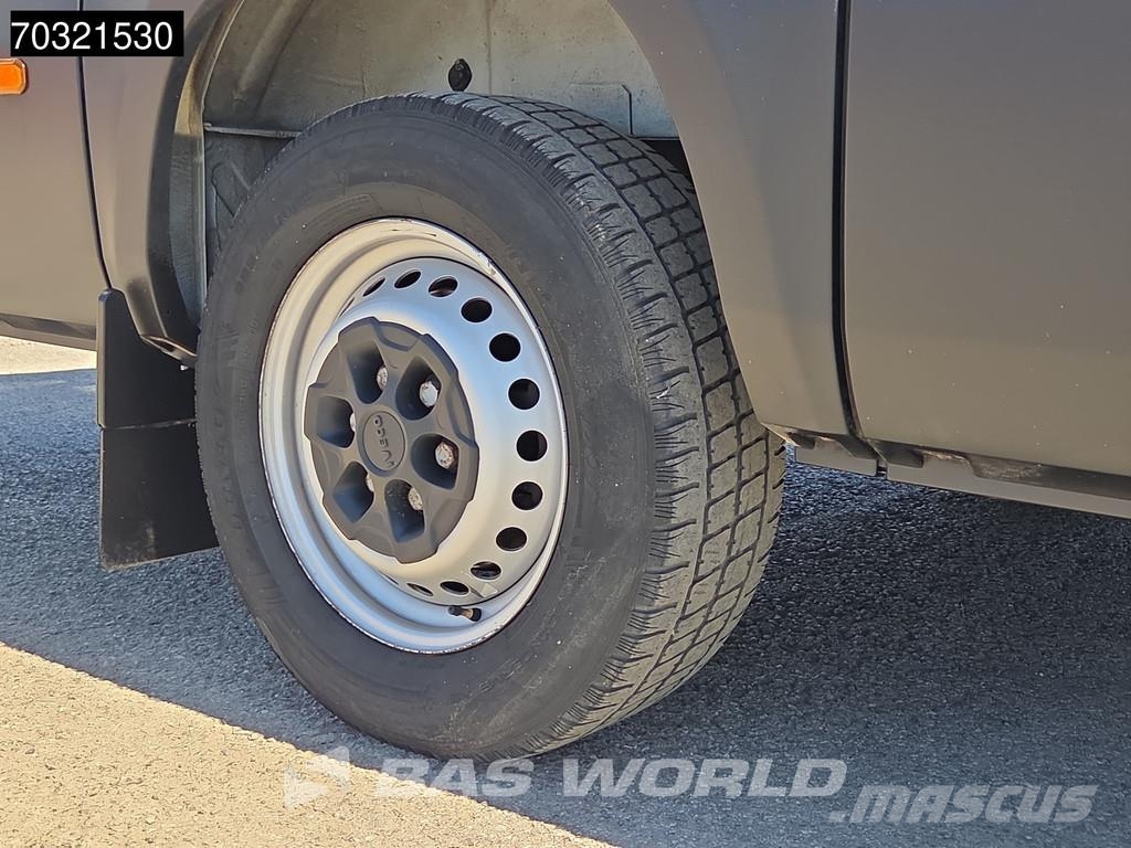 Iveco Daily 35S16 Automatik L3H2 160PS Klima Kamera Park Lätta skåpbilar