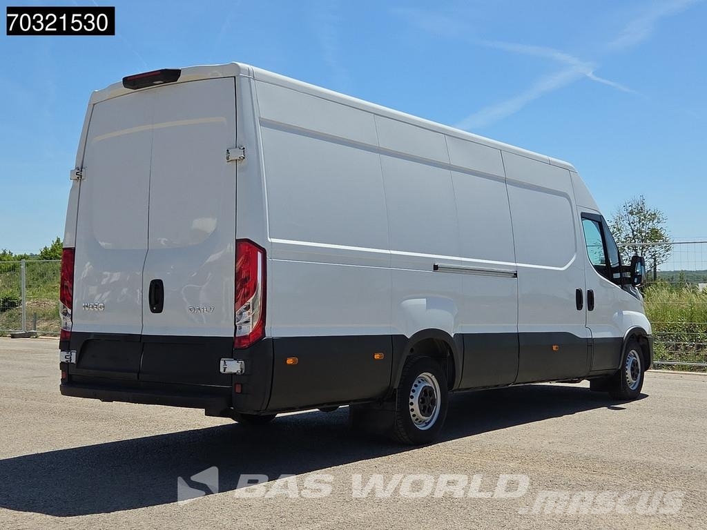 Iveco Daily 35S16 Automatik L3H2 160PS Klima Kamera Park Lätta skåpbilar