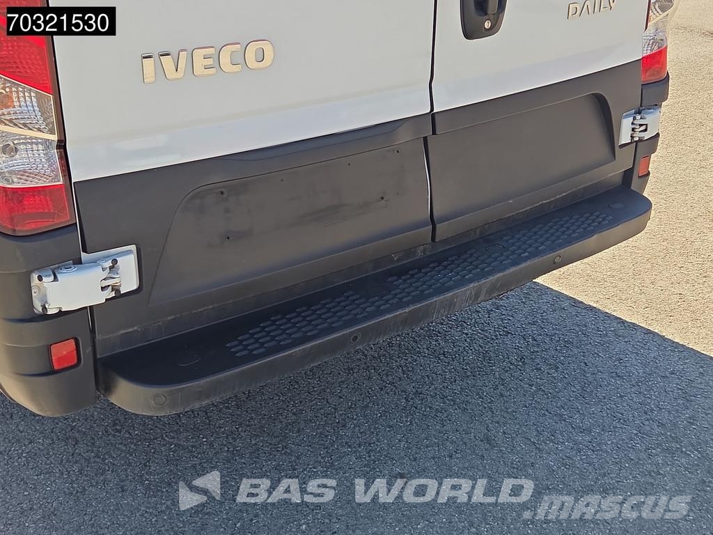Iveco Daily 35S16 Automatik L3H2 160PS Klima Kamera Park Lätta skåpbilar