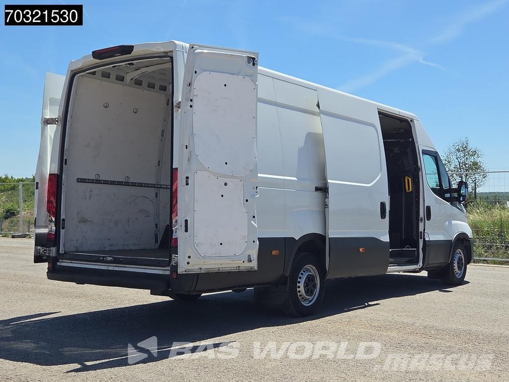 Iveco Daily 35S16 Automatik L3H2 160PS Klima Kamera Park Lätta skåpbilar