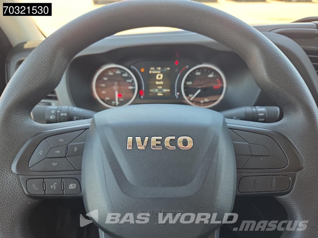 Iveco Daily 35S16 Automatik L3H2 160PS Klima Kamera Park Lätta skåpbilar