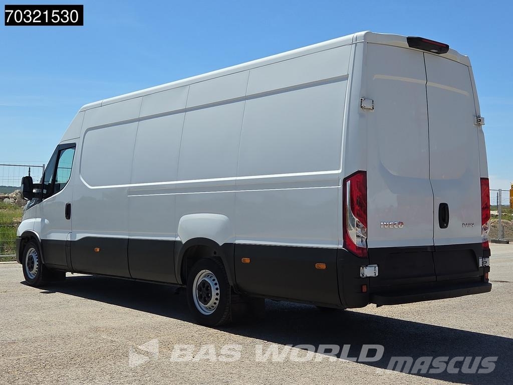 Iveco Daily 35S16 Automatik L3H2 160PS Klima Kamera Park Lätta skåpbilar
