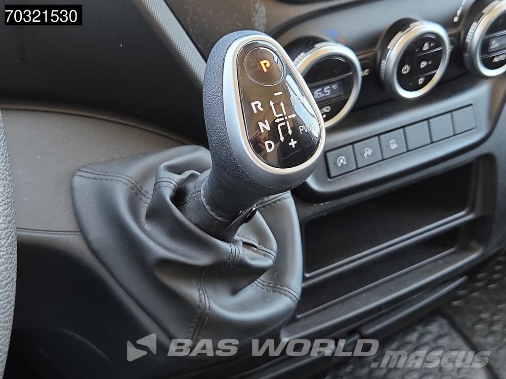 Iveco Daily 35S16 Automatik L3H2 160PS Klima Kamera Park Lätta skåpbilar