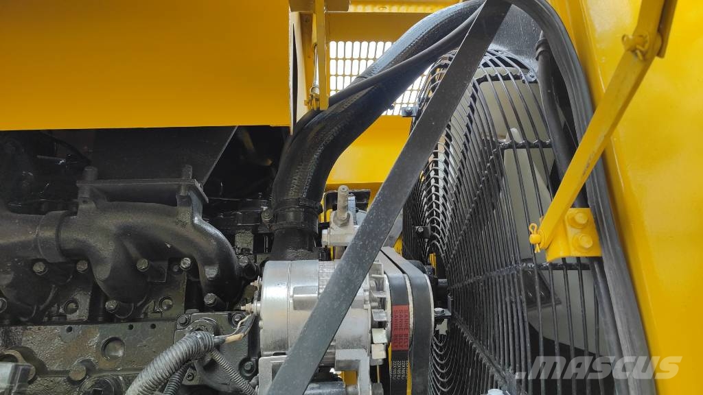 Komatsu WA 470 made in Japan Kolesni nakladalci