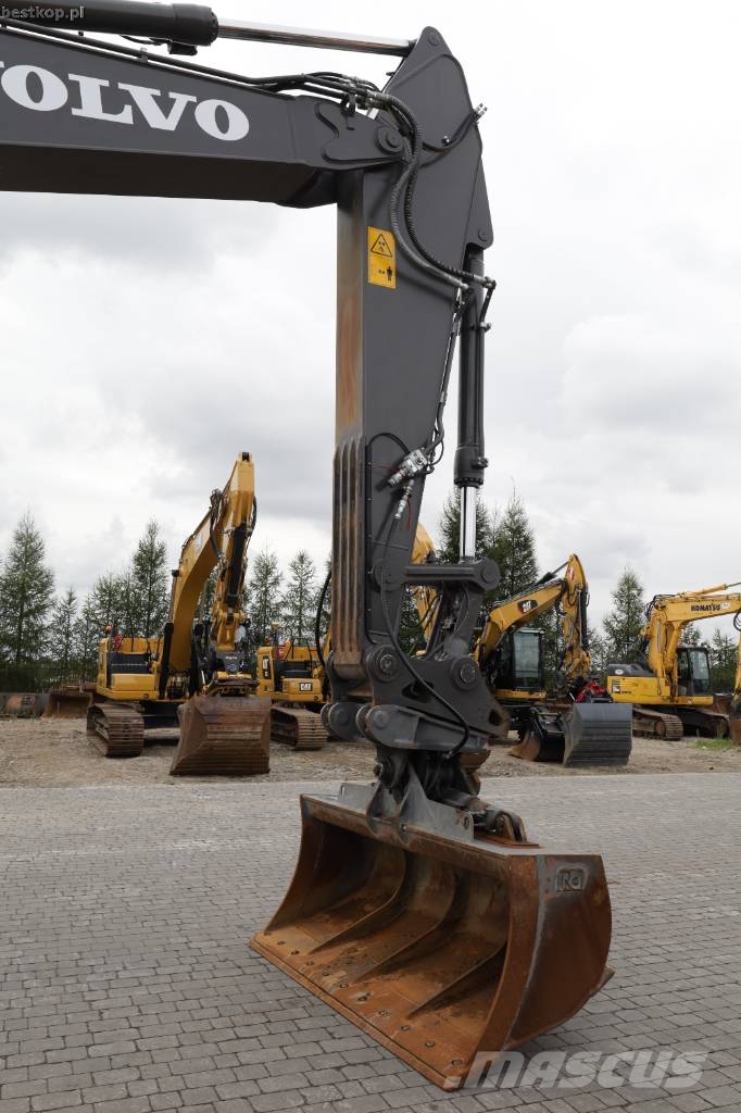 Volvo EC 250 EL Roomikekskavaatorid