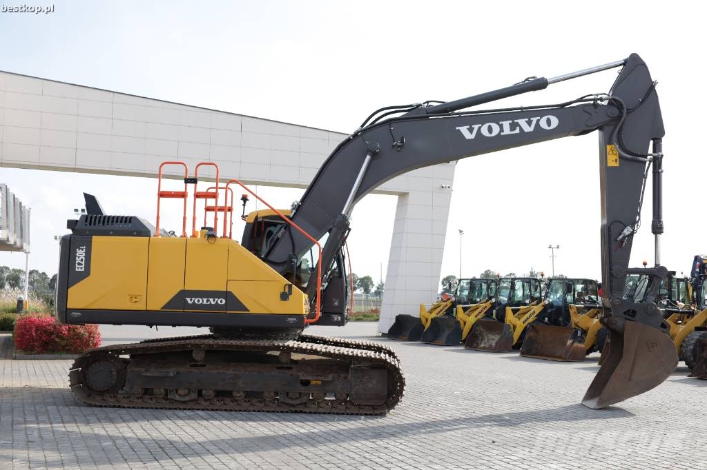 Volvo EC 250 EL Vikšriniai ekskavatoriai