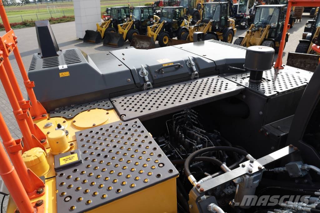 Volvo EC 250 EL Vikšriniai ekskavatoriai