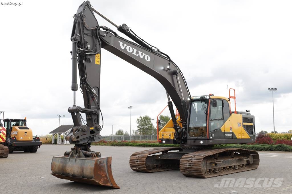 Volvo EC 250 EL Roomikekskavaatorid