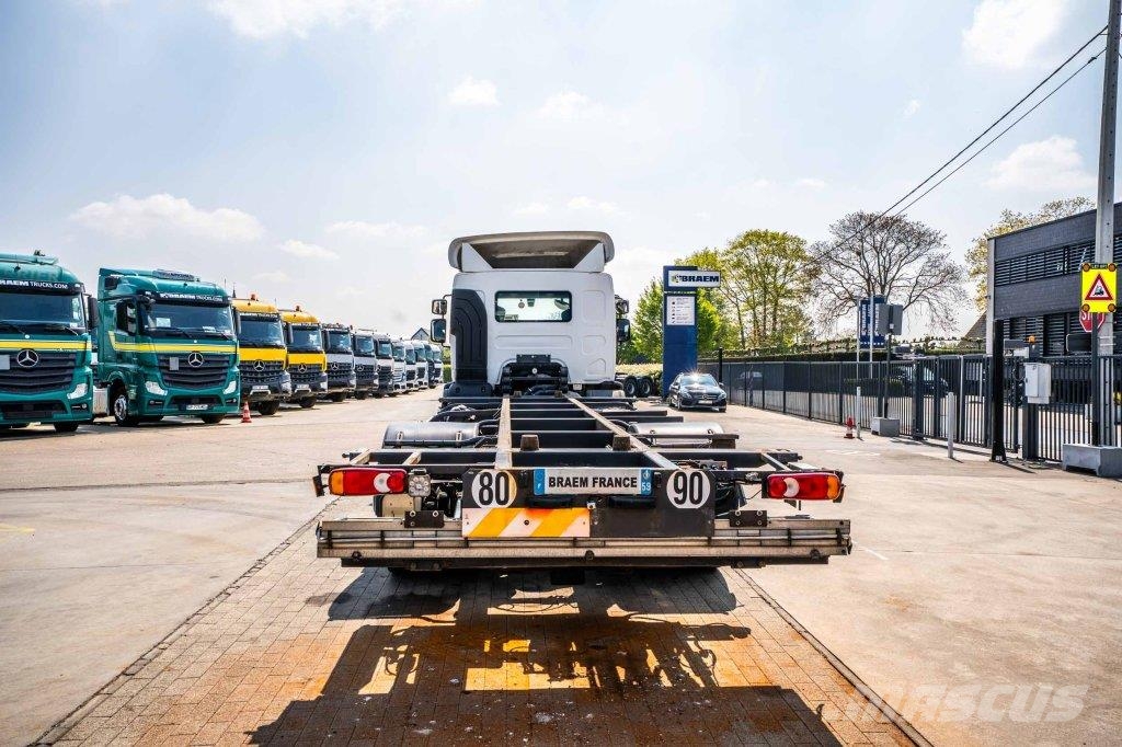Renault D19 WIDE 380 DXI+CARGOLIFT 1.5 T Camiones desmontables