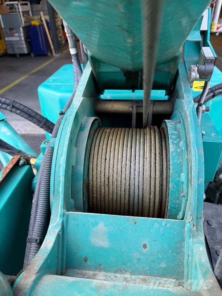 Maeda MC 285 CRME-2 Grúas de oruga