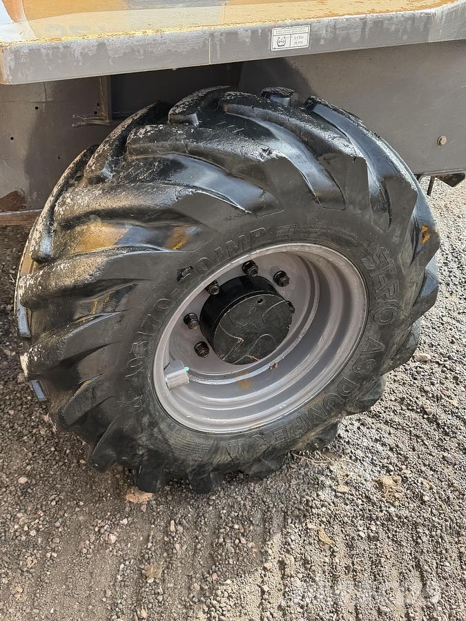 Mecalac TA6 Vehículos compactos de volteo