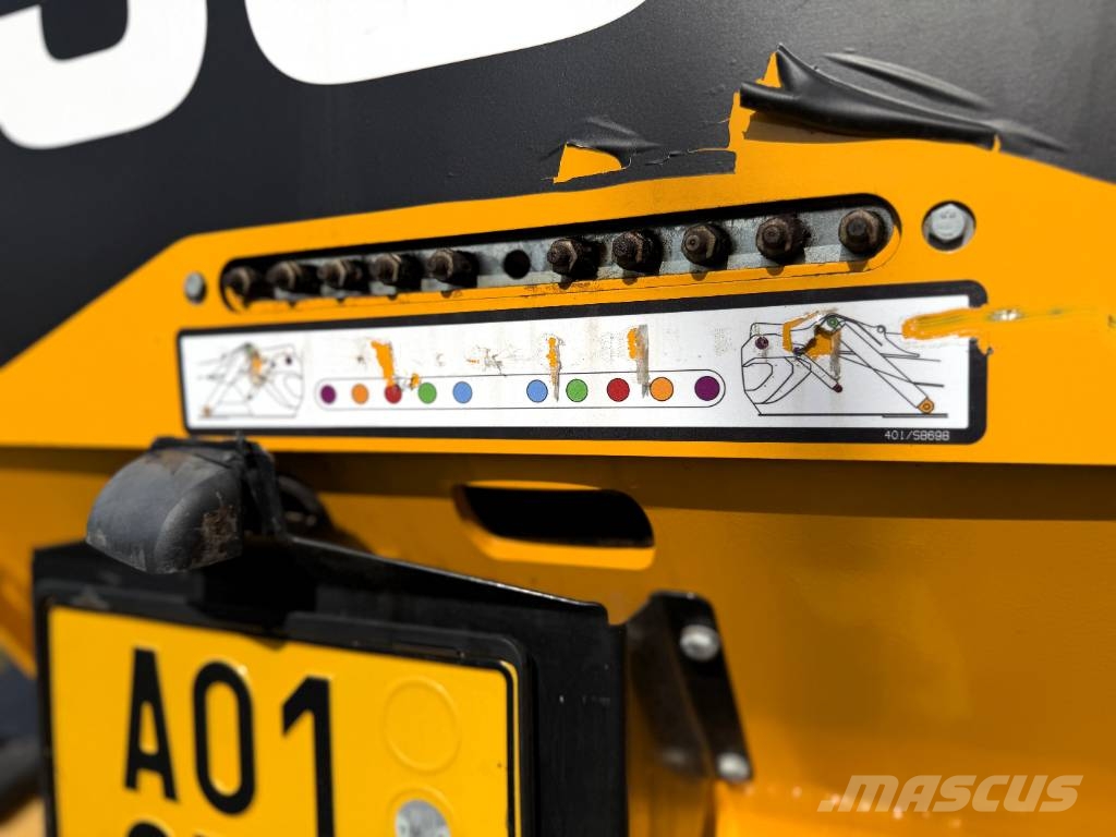 JCB 555-210 R مناولات متداخلة