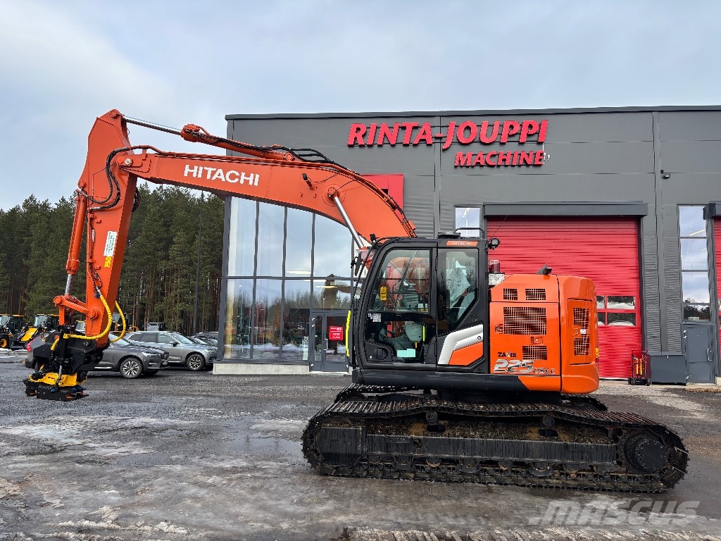 Hitachi ZX 225 US-7 / Engcon, Rasvari, Lämmitin, StageV Kāpurķēžu ekskavatori