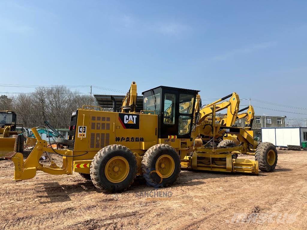 CAT 140H Greideri