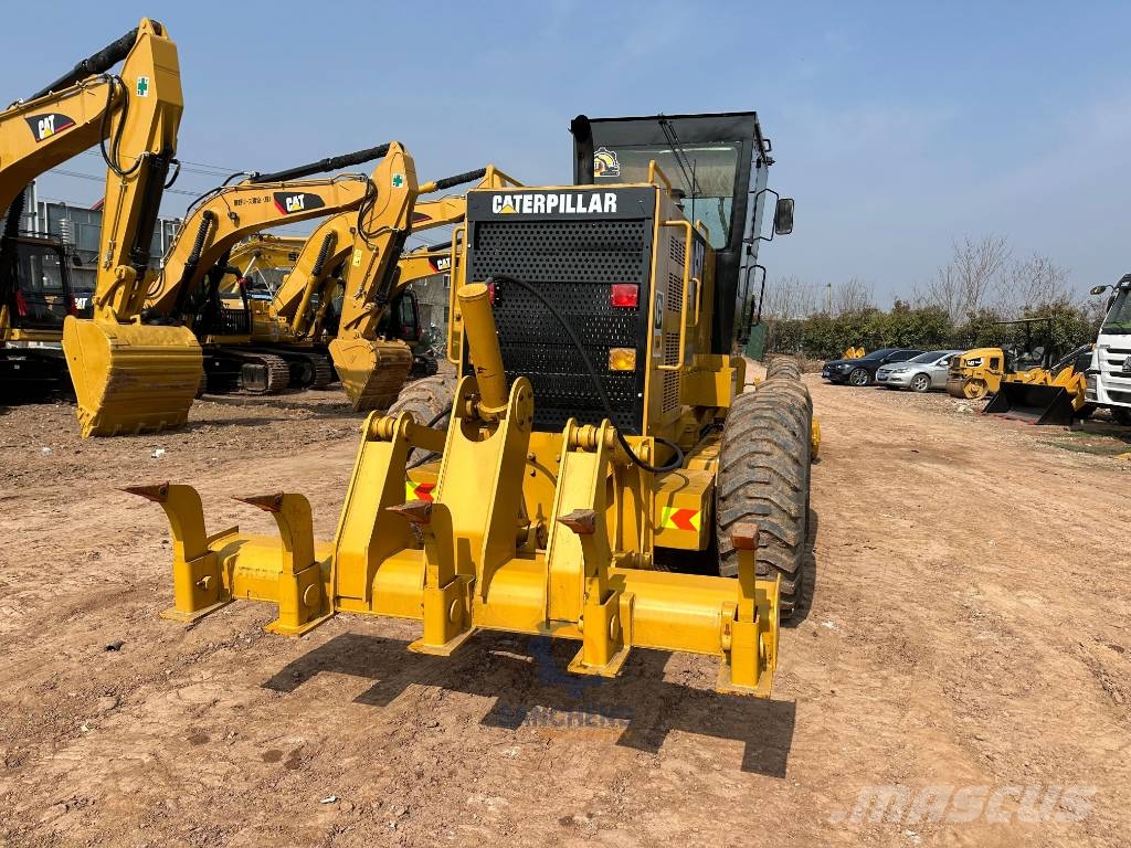 CAT 140H Greideri
