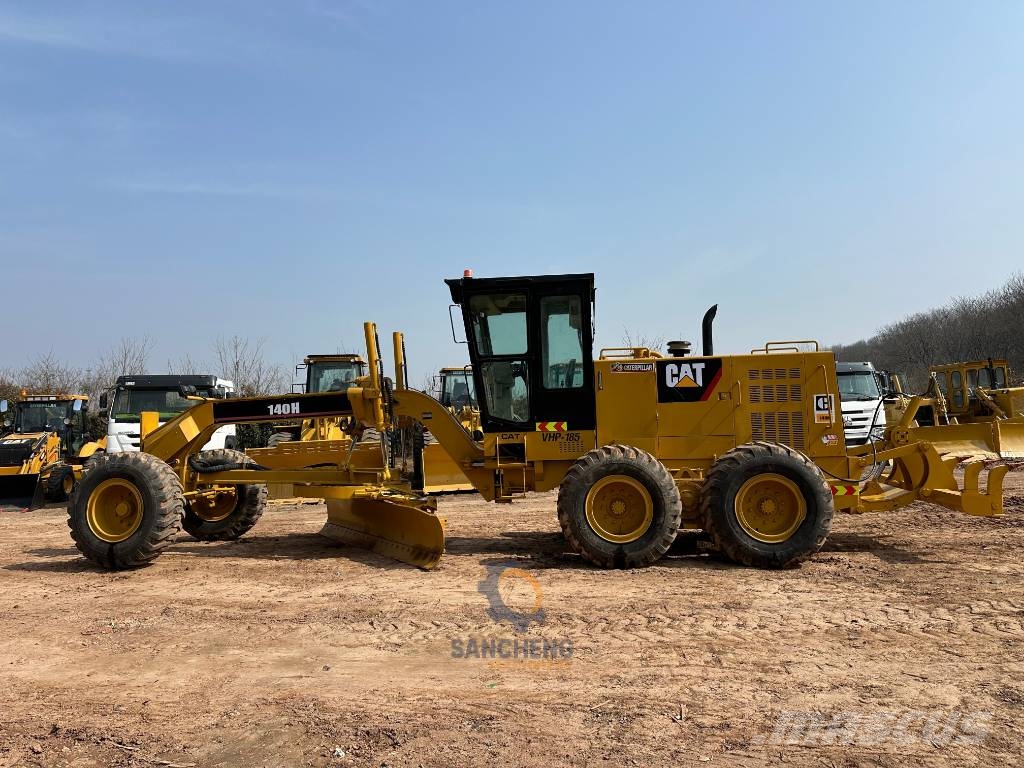 CAT 140H Greideri