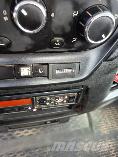 Iveco Daily Multitel 160 ALU DS - 16m المنصات الهوائية المثبتة على شاحنة