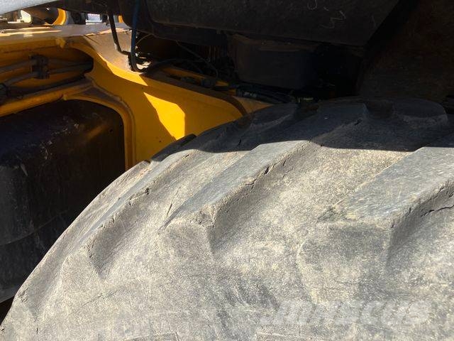 JCB 3 CX Backhoe