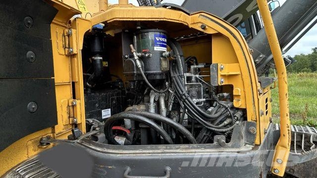 Volvo ECR 235EL Roomikekskavaatorid
