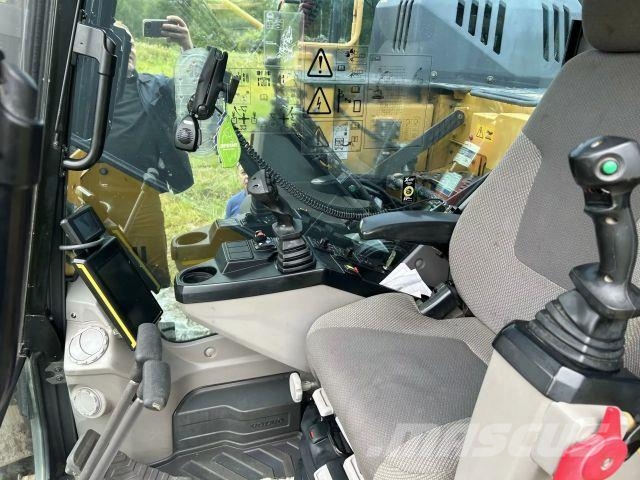 Volvo ECR 235EL Roomikekskavaatorid