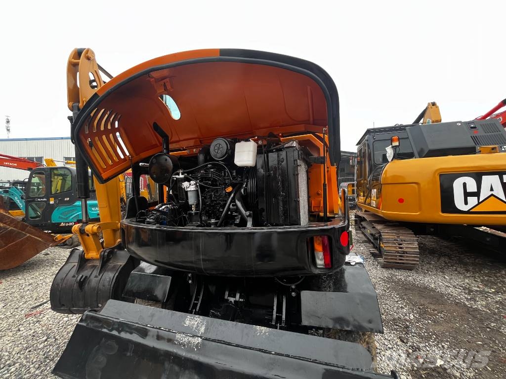 Hyundai 60W-9 Ekskavatori uz riteņiem