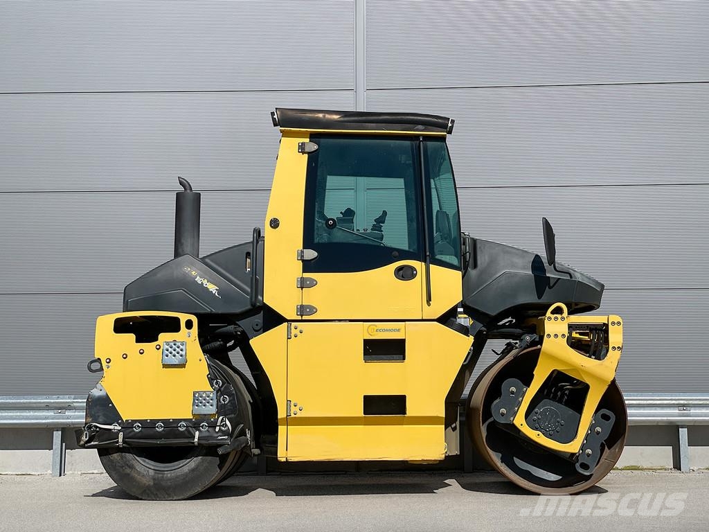 Bomag BW 154 ACP-4 Kombinované válce