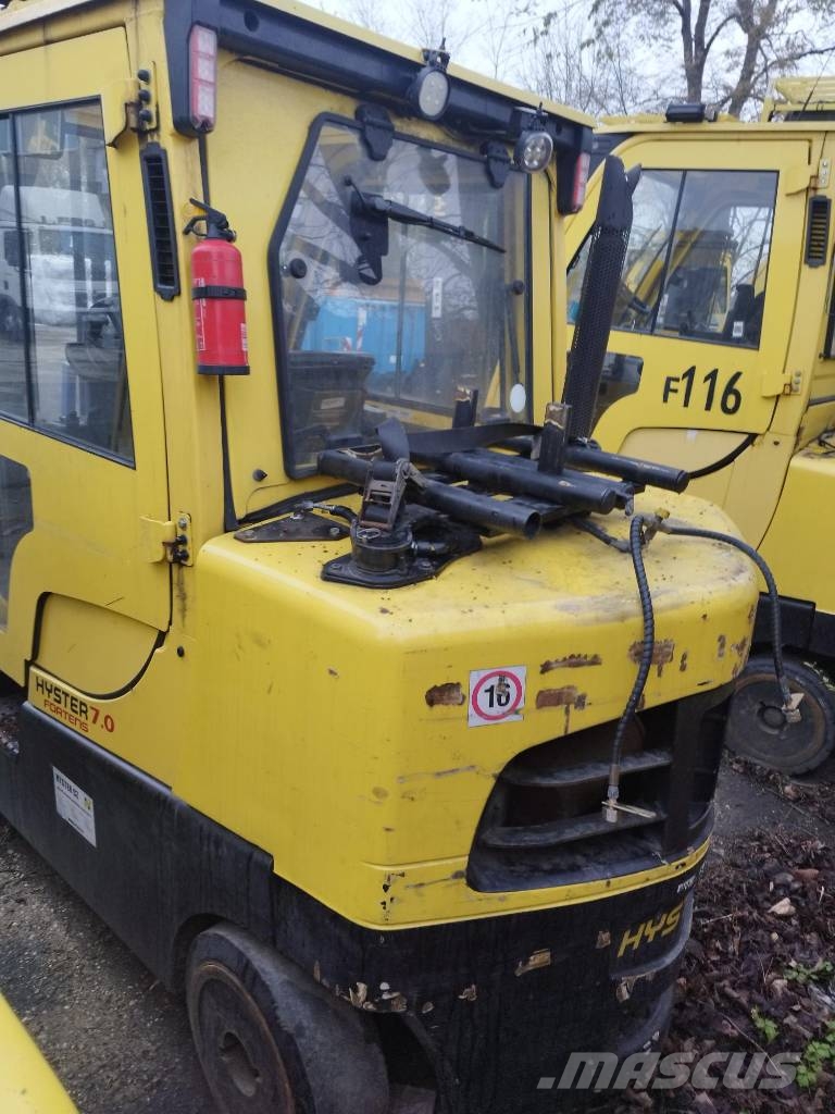 Hyster S7.0FT LPG forklifts