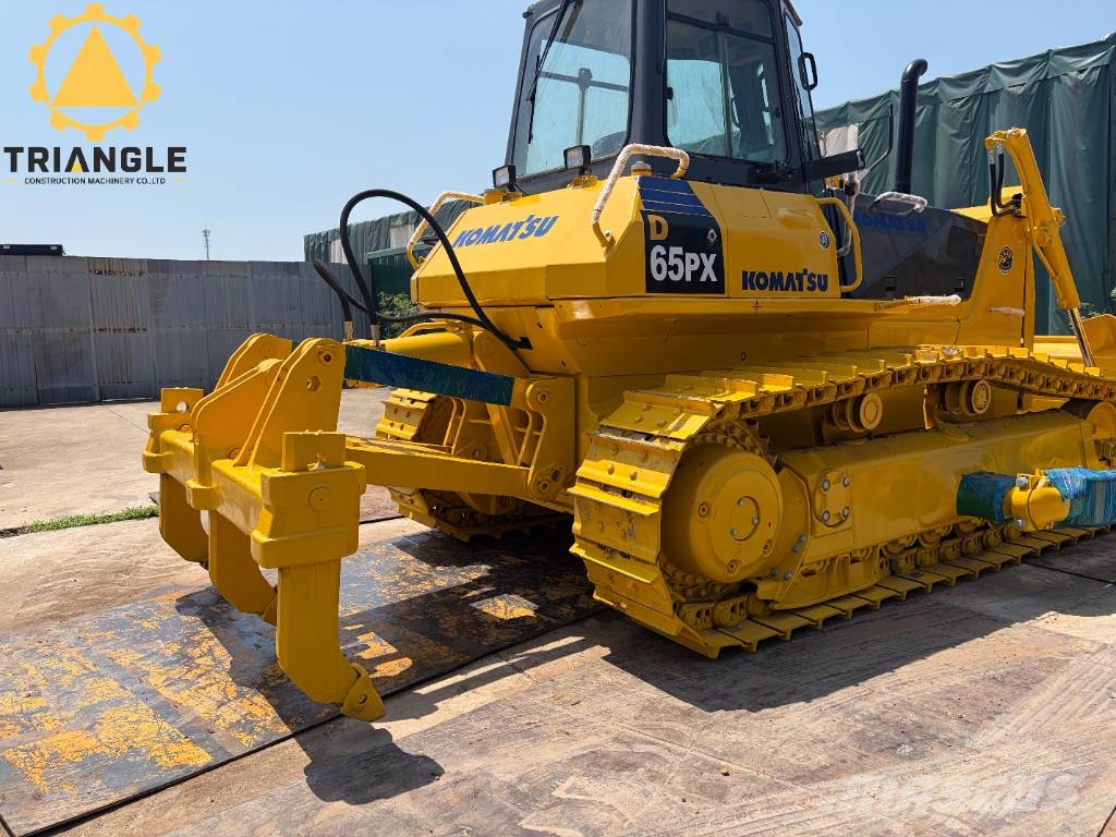 Komatsu D 65 PX Buldožerji goseničarji