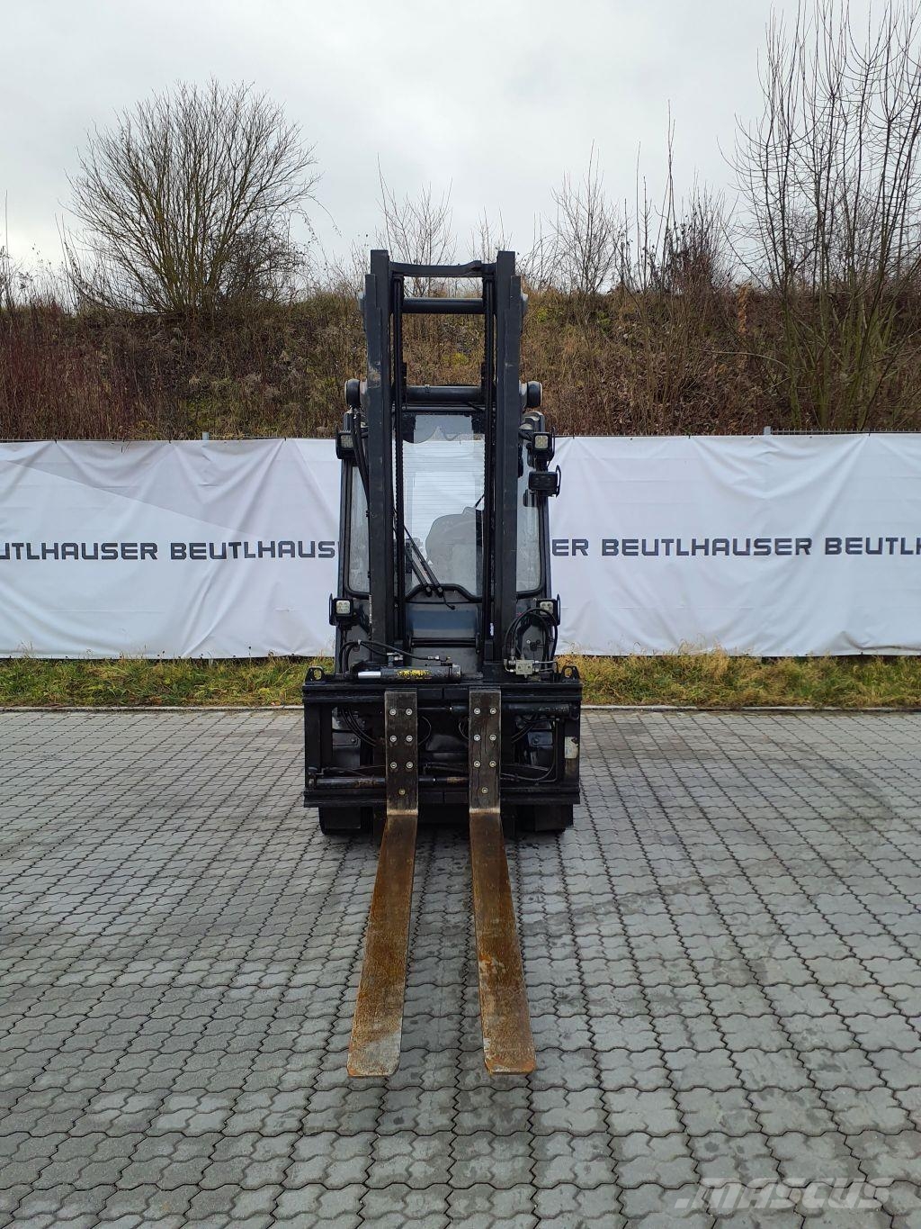 Linde E30L Sähkötrukit