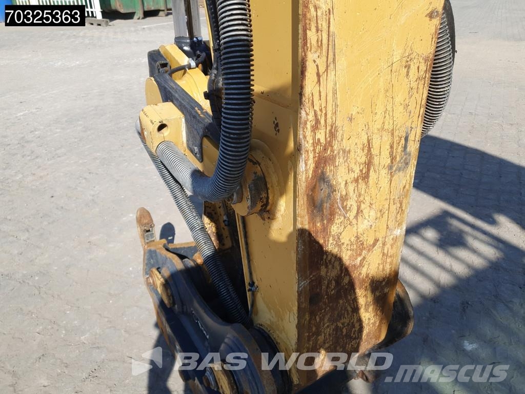 CAT M320 F Ratiniai ekskavatoriai