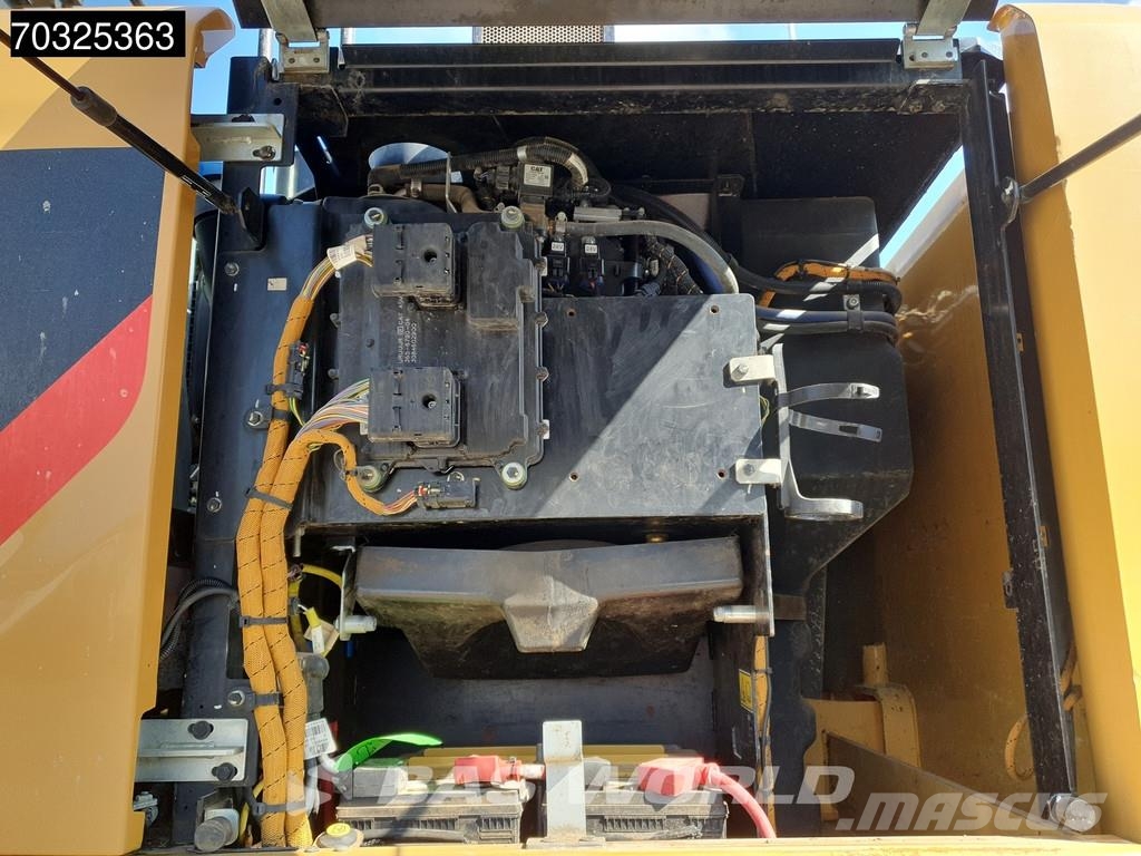 CAT M320 F Excavadoras de ruedas
