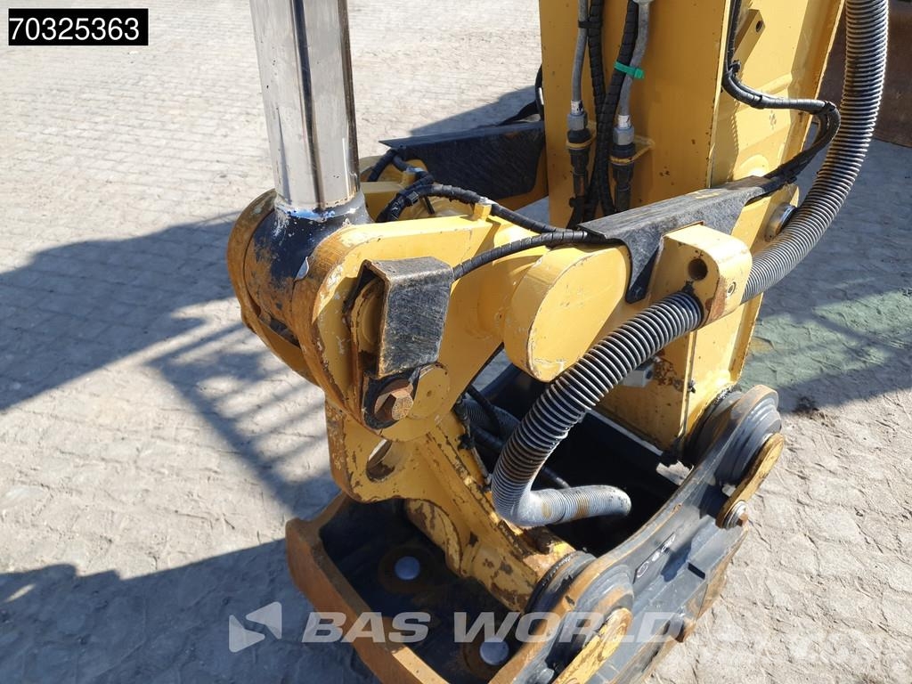 CAT M320 F Ratiniai ekskavatoriai