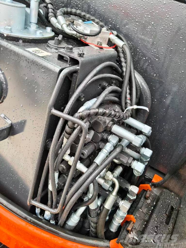 Kubota U 27 Mini bagri <7t