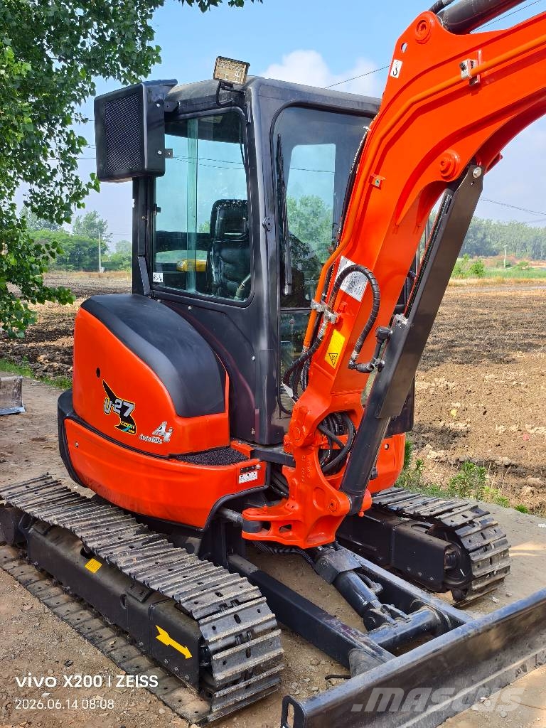 Kubota U 27 Mini bagri <7t