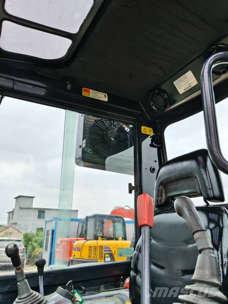 Kubota U 27 Mini bagri <7t