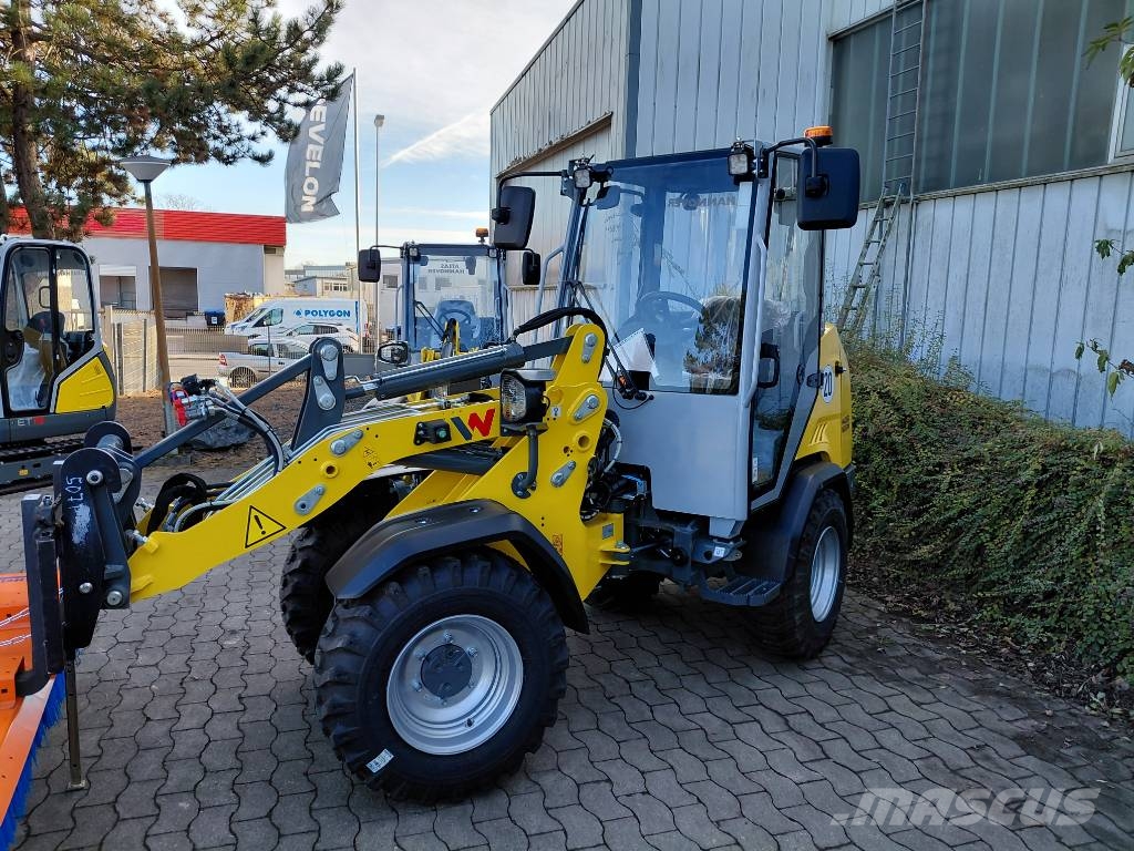 Wacker Neuson WL 28 Kolesové nakladače