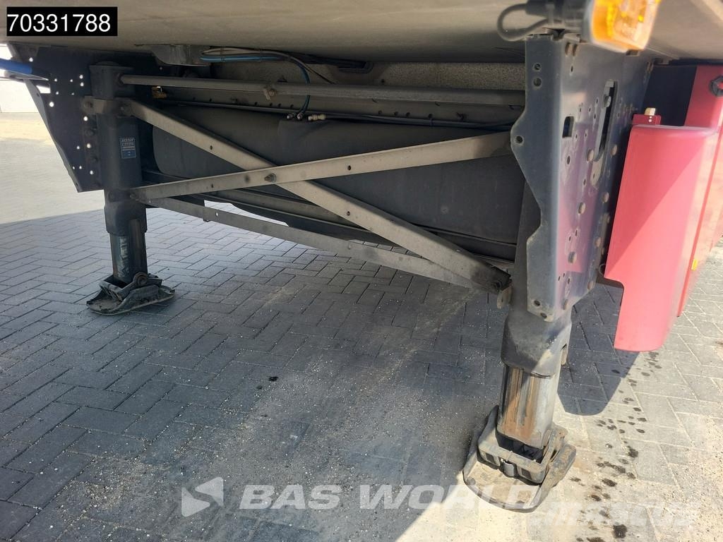 Schmitz Cargobull SCB*S3B Tailgate Lift Axle 250x270cm نصف مقطورات بدرجة حرارة قابلة للضبط