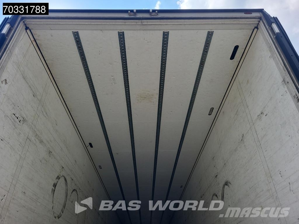 Schmitz Cargobull SCB*S3B Tailgate Lift Axle 250x270cm نصف مقطورات بدرجة حرارة قابلة للضبط