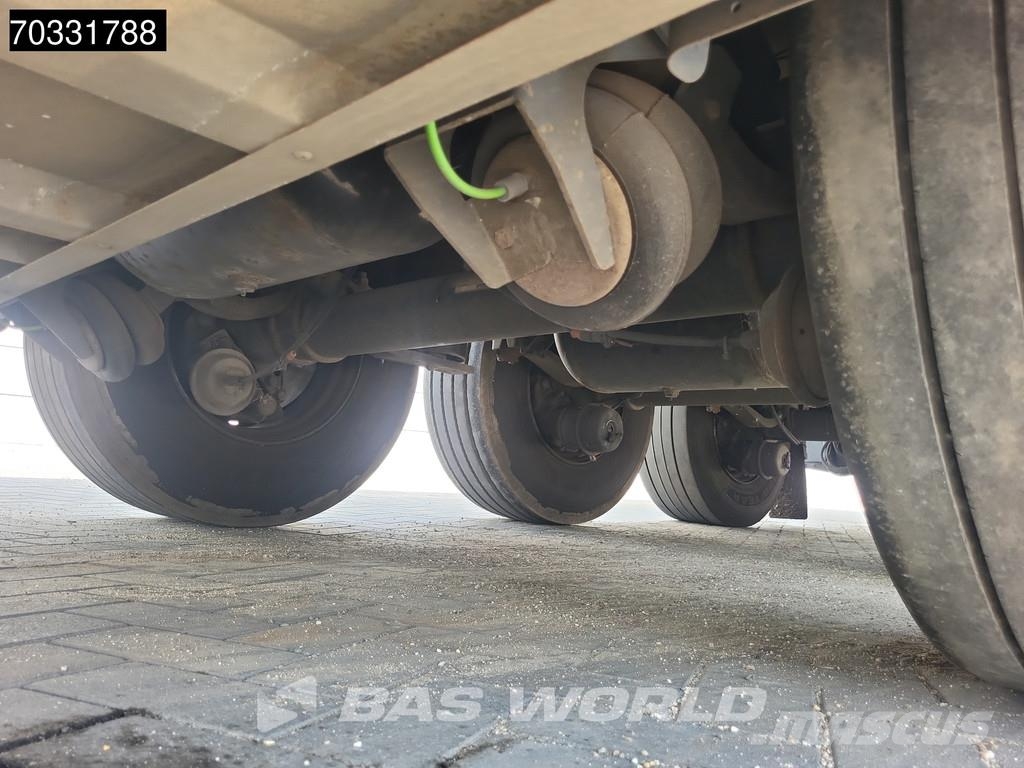 Schmitz Cargobull SCB*S3B Tailgate Lift Axle 250x270cm نصف مقطورات بدرجة حرارة قابلة للضبط