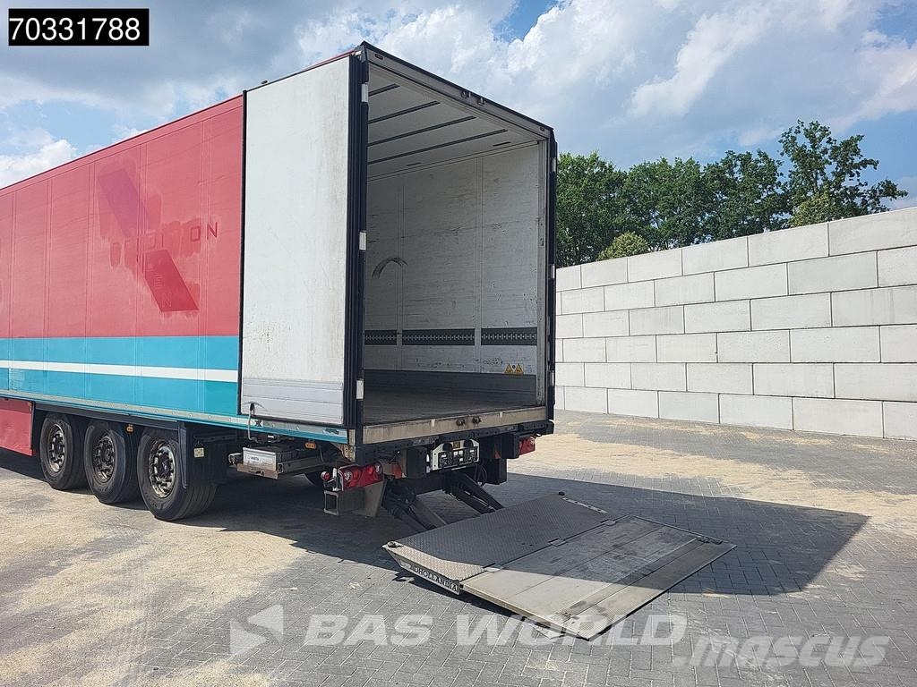 Schmitz Cargobull SCB*S3B Tailgate Lift Axle 250x270cm نصف مقطورات بدرجة حرارة قابلة للضبط