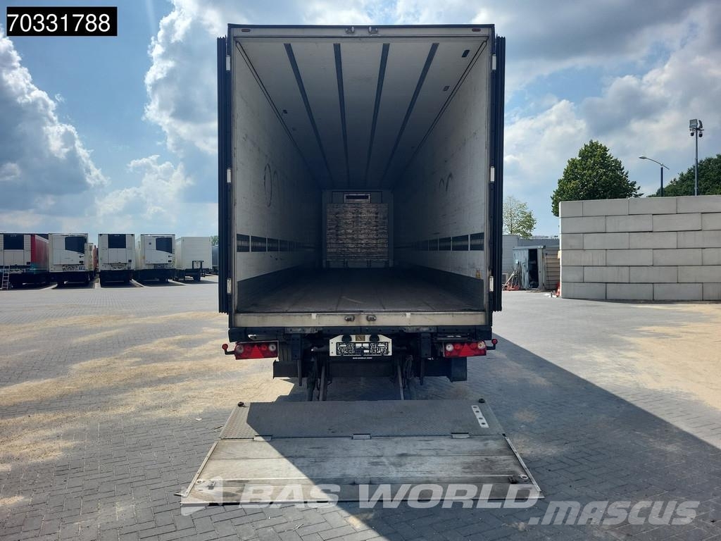 Schmitz Cargobull SCB*S3B Tailgate Lift Axle 250x270cm نصف مقطورات بدرجة حرارة قابلة للضبط