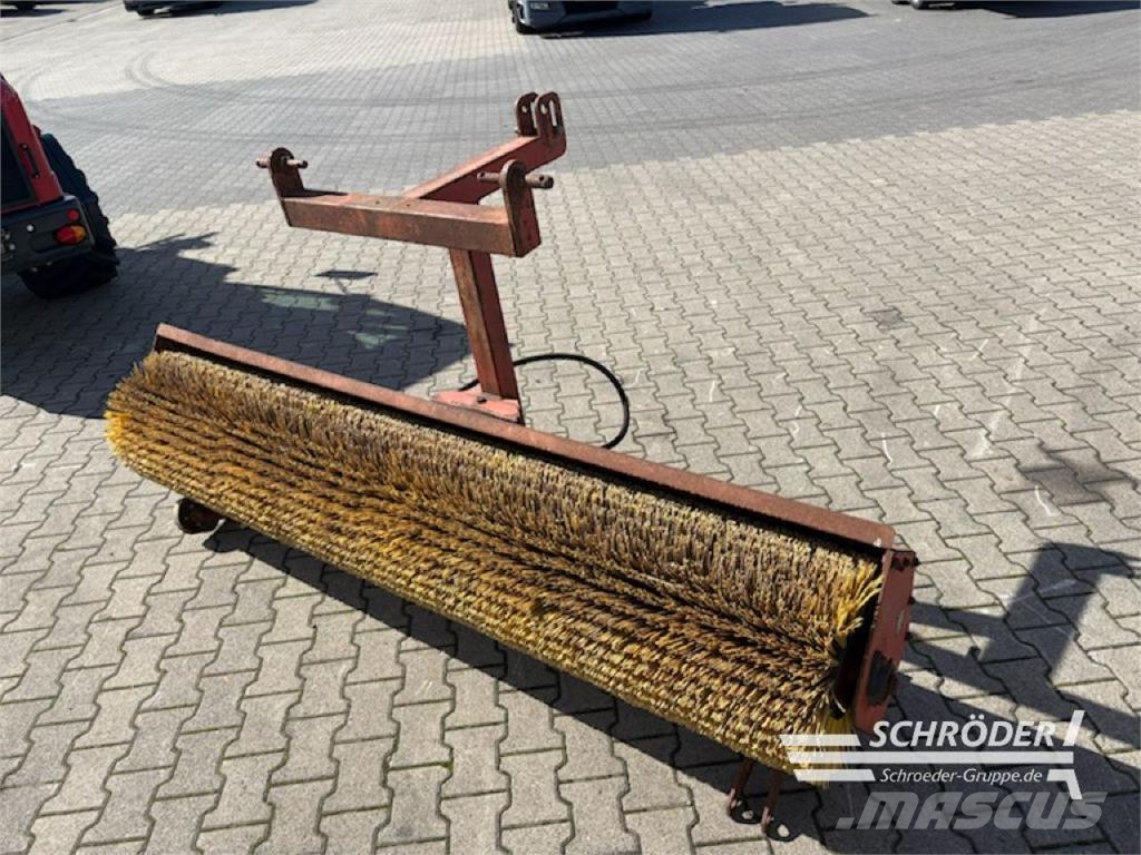 Lamping KEHRBESEN / KEHRMASCHINE Sweepers