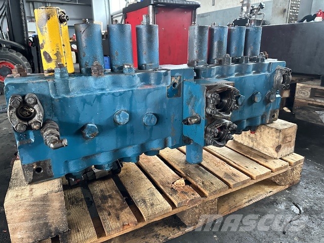 O&K RH 25.5 USED HYDRAULIC PARTS COMPLET Гідравліка